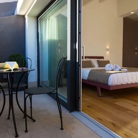 Bed & Breakfast Plebis - In Sicilia Nel Centro Storico Di 3*