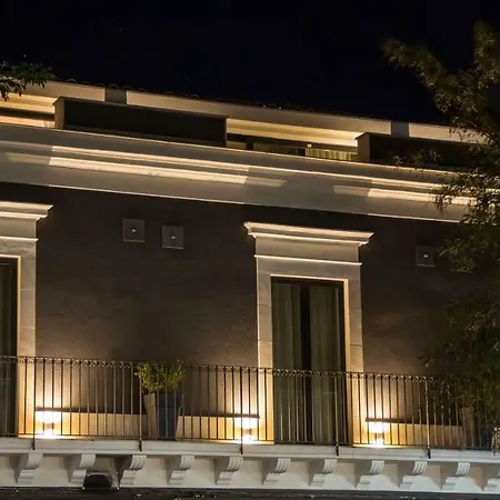 Plebis - In Sicilia Nel Centro Storico Di 3*