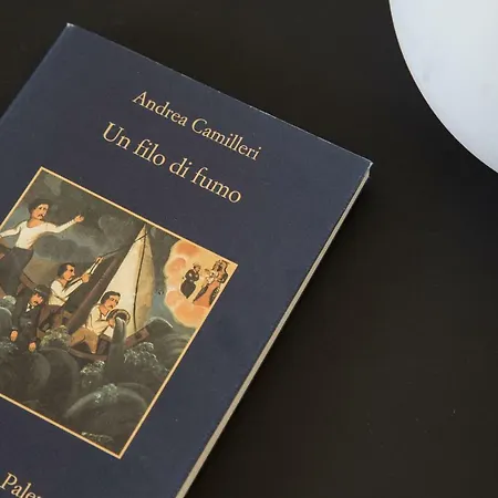 Plebis - In Sicilia Nel Centro Storico Di Nocleg ze śniadaniem Katania